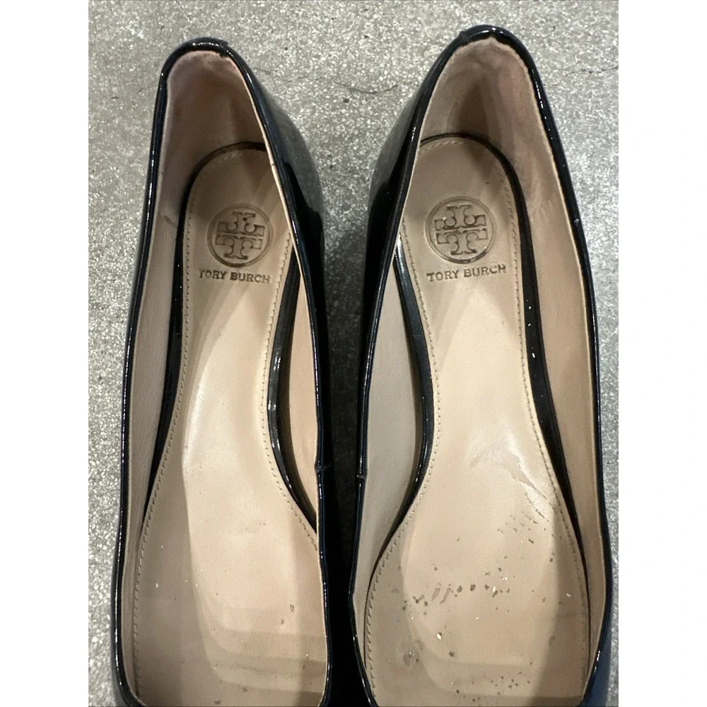 Tory Burch Heels Black Size 9M Patent Leather Gigi Block Pumps Gold Round Toe